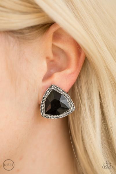 Daringly Duchess - Black Clip-On
